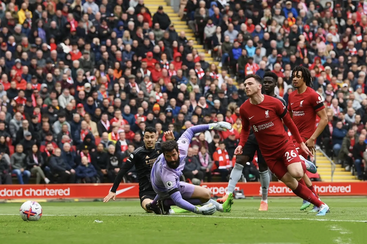 开云官方app入口-包含多特蒙德爆冷曼城，萨拉赫制霸全场的词条