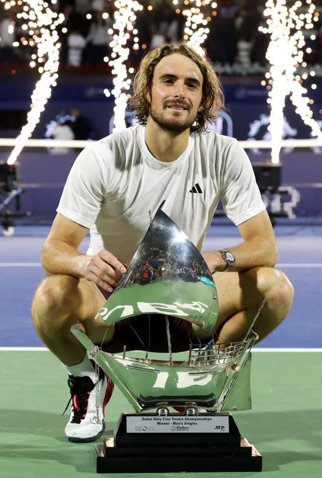 关于英国网球队绝杀澳大利亚网球队,西西帕斯高光表现的信息 关于英国网球队绝杀澳大利亚网球队,西西帕斯高光表现的信息