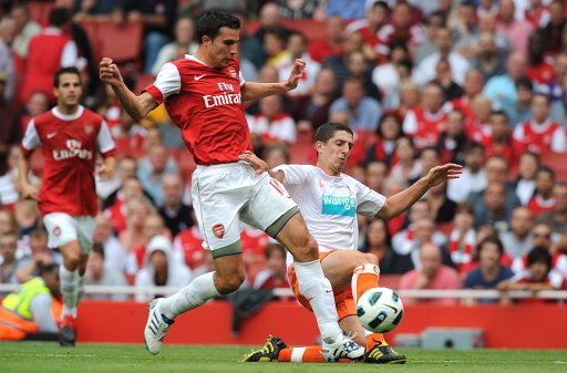 加拿大绝杀土耳其,范佩西完成帽子戏法的简单介绍 加拿大绝杀土耳其,范佩西完成帽子戏法的简单介绍