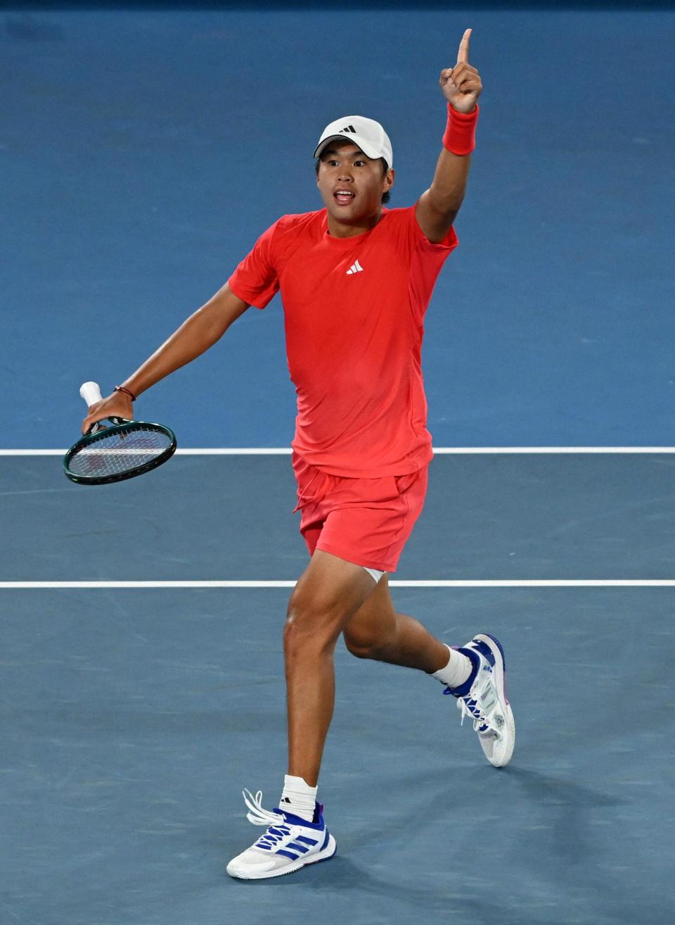 包含澳大利亚网球队碾压德国网球队,梅德韦杰夫统治全场的词条 包含澳大利亚网球队碾压德国网球队,梅德韦杰夫统治全场的词条