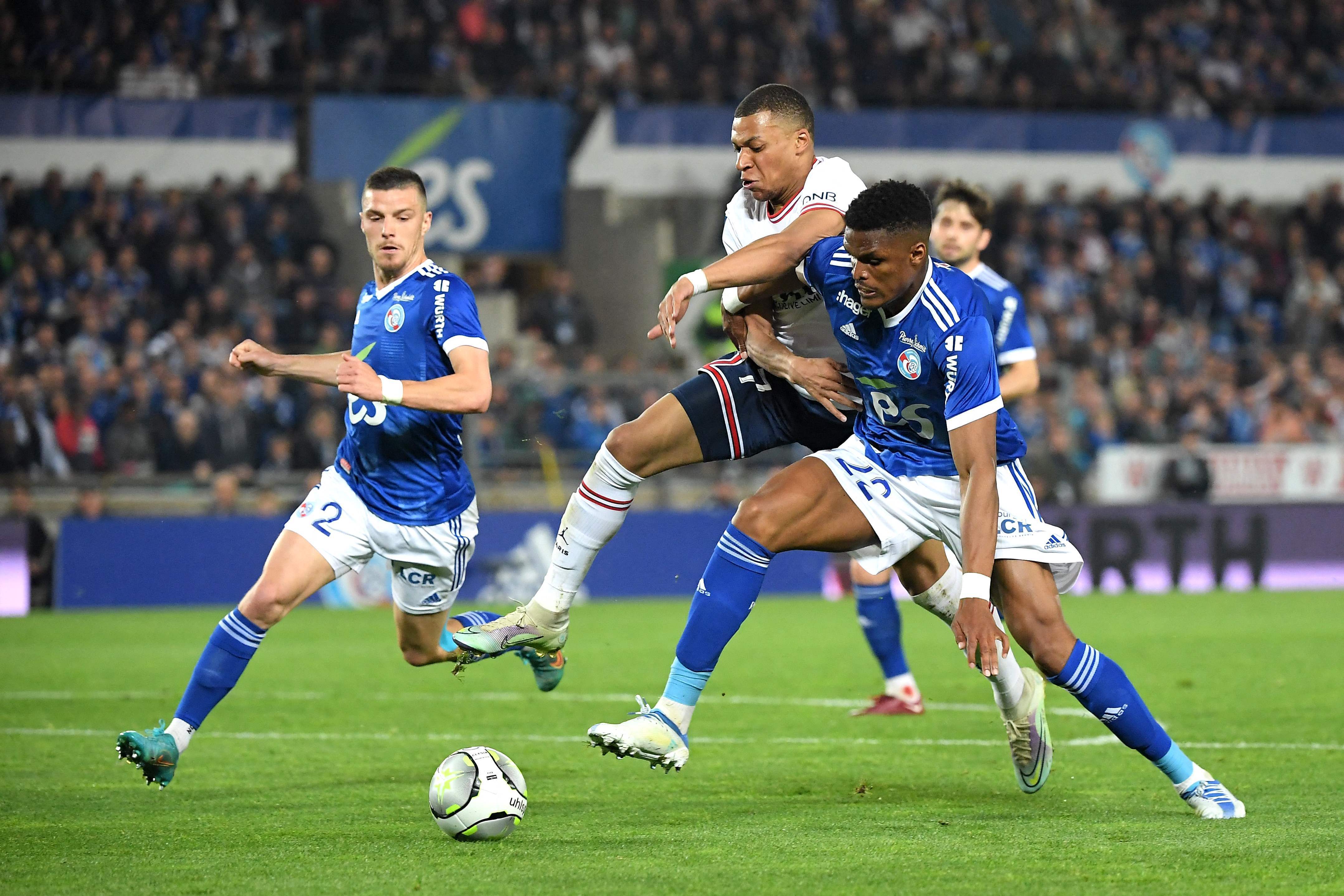 开云官方app入口-勒沃库森主场战胜对手，取得连胜的简单介绍