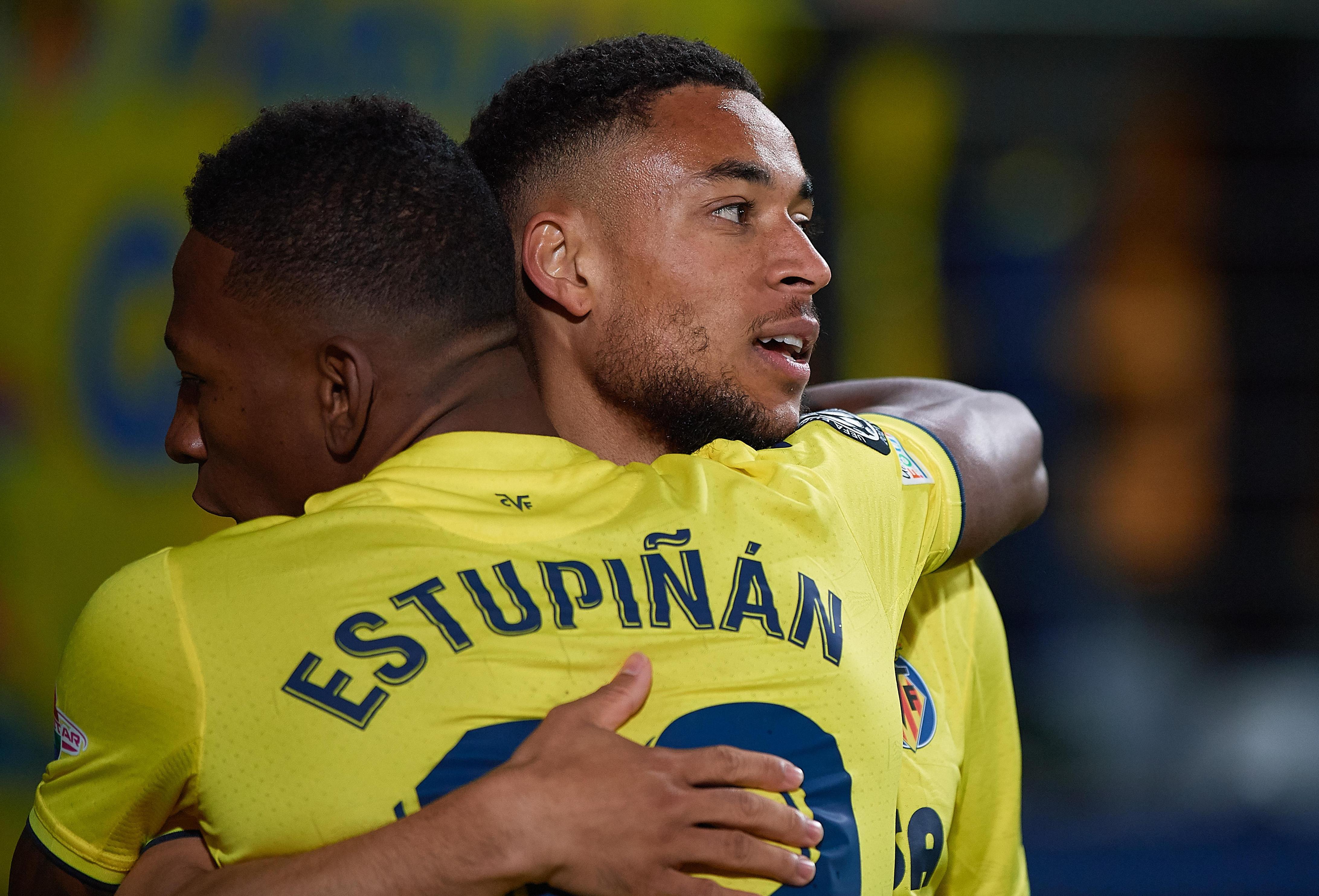 开云体育平台APP-关于比利亚雷亚尔前锋突围得手，为球队赢得胜利的信息