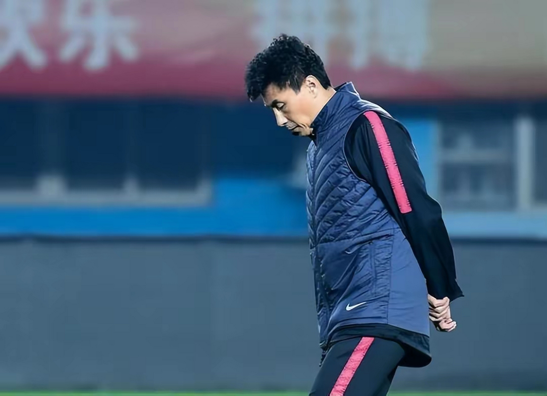 包含玛鲁阿联客场不敌,连败状态降级危机加重的词条 包含玛鲁阿联客场不敌,连败状态降级危机加重的词条