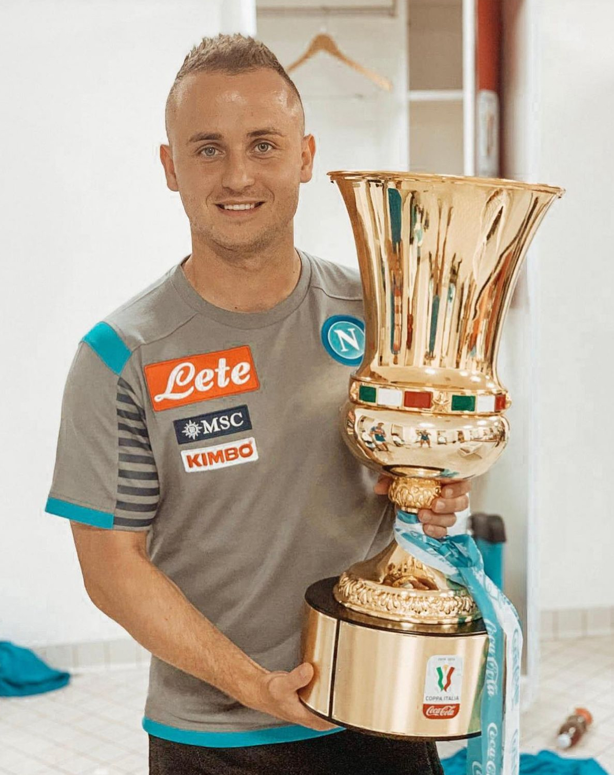 斯洛伐克代表团获得自行车比赛冠军