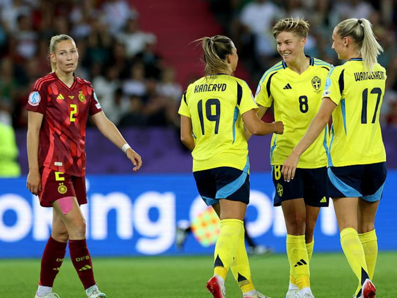 瑞典大胜比利时，轻松晋级欧洲杯