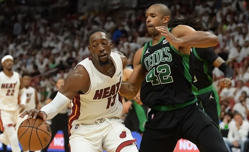 天津队逆转热火，王哲林带队取胜