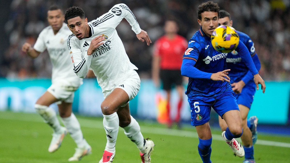 包含巴萨逆转哥伦比亚，贝林厄姆惊艳四座的词条